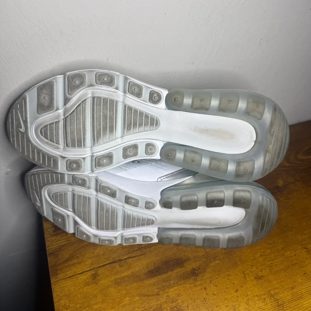 Nike Air Max 270 Running Shoes Womens Size 10 White Silver DX0114-100